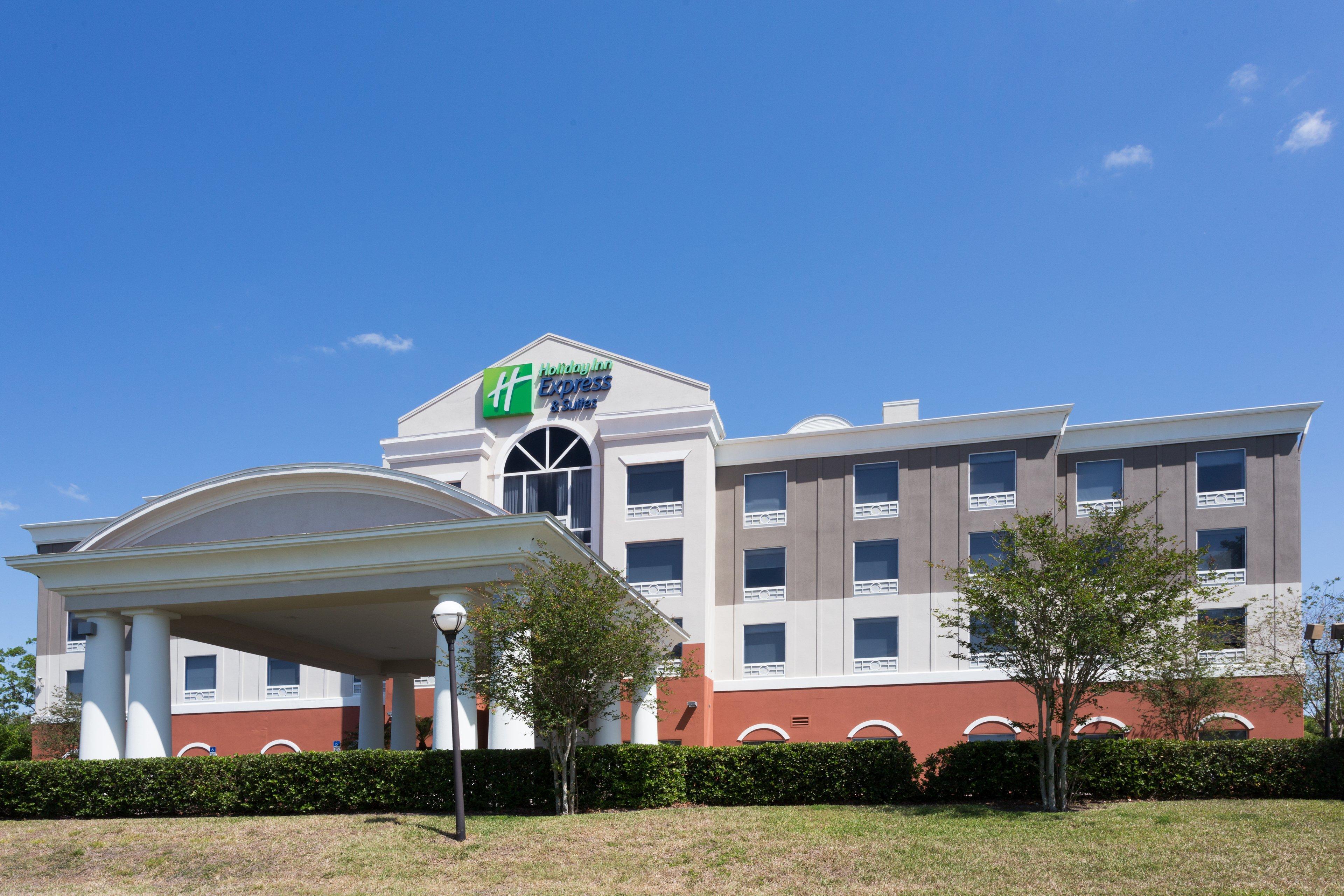 Holiday Inn Express Hotel & Suites Tampa-Fairgrounds-Casino By Ihg מראה חיצוני תמונה