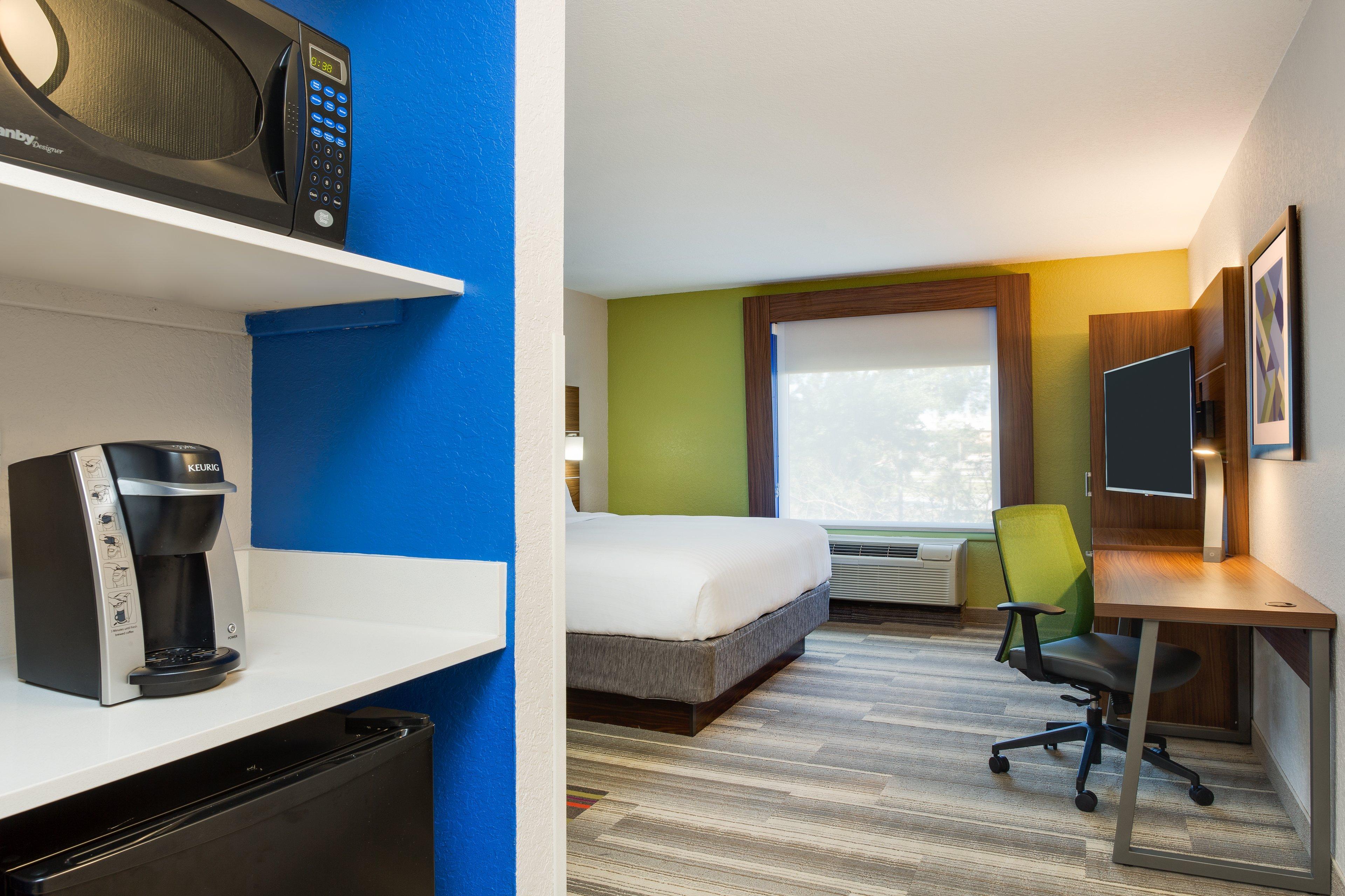 Holiday Inn Express Hotel & Suites Tampa-Fairgrounds-Casino By Ihg מראה חיצוני תמונה