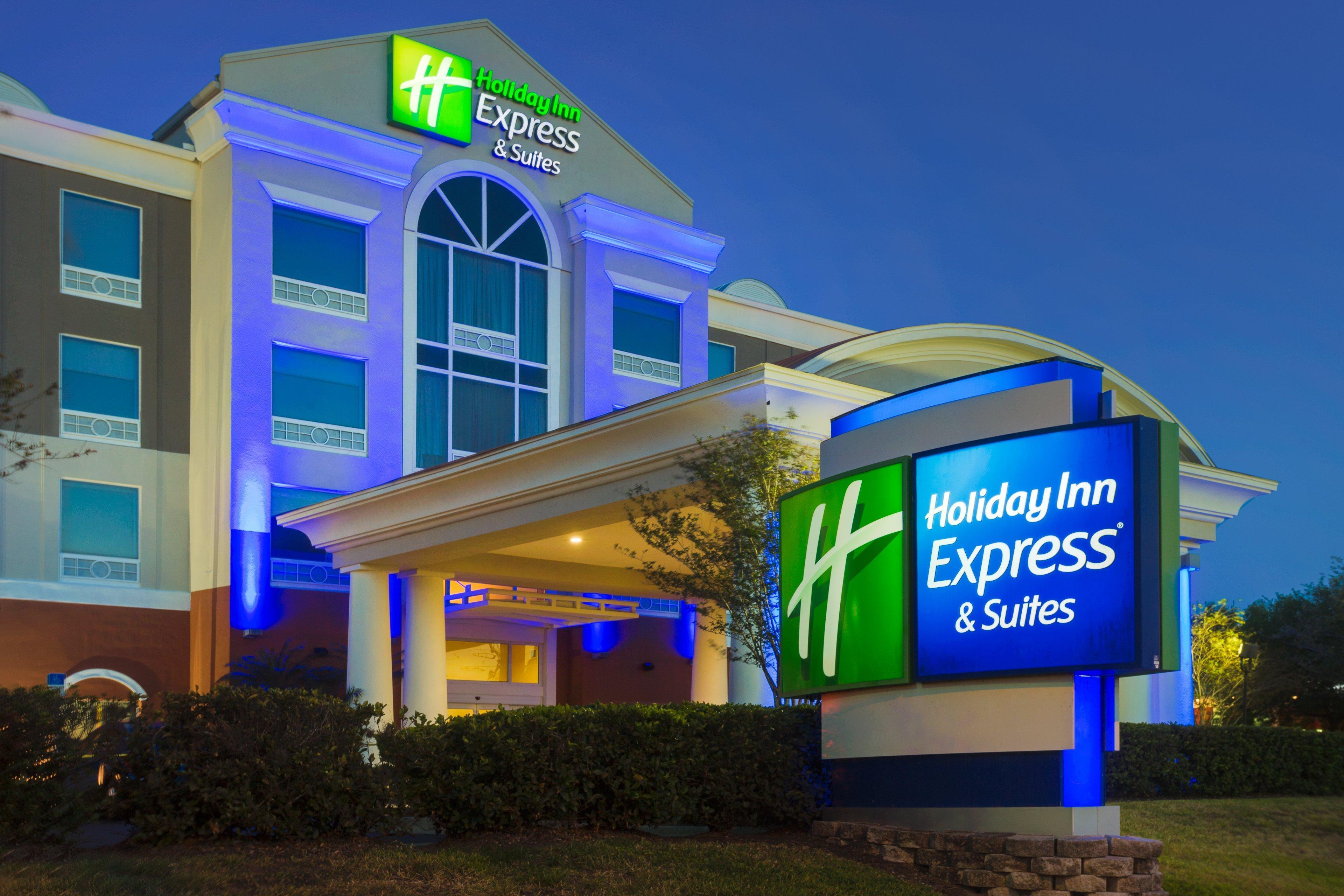 Holiday Inn Express Hotel & Suites Tampa-Fairgrounds-Casino By Ihg מראה חיצוני תמונה