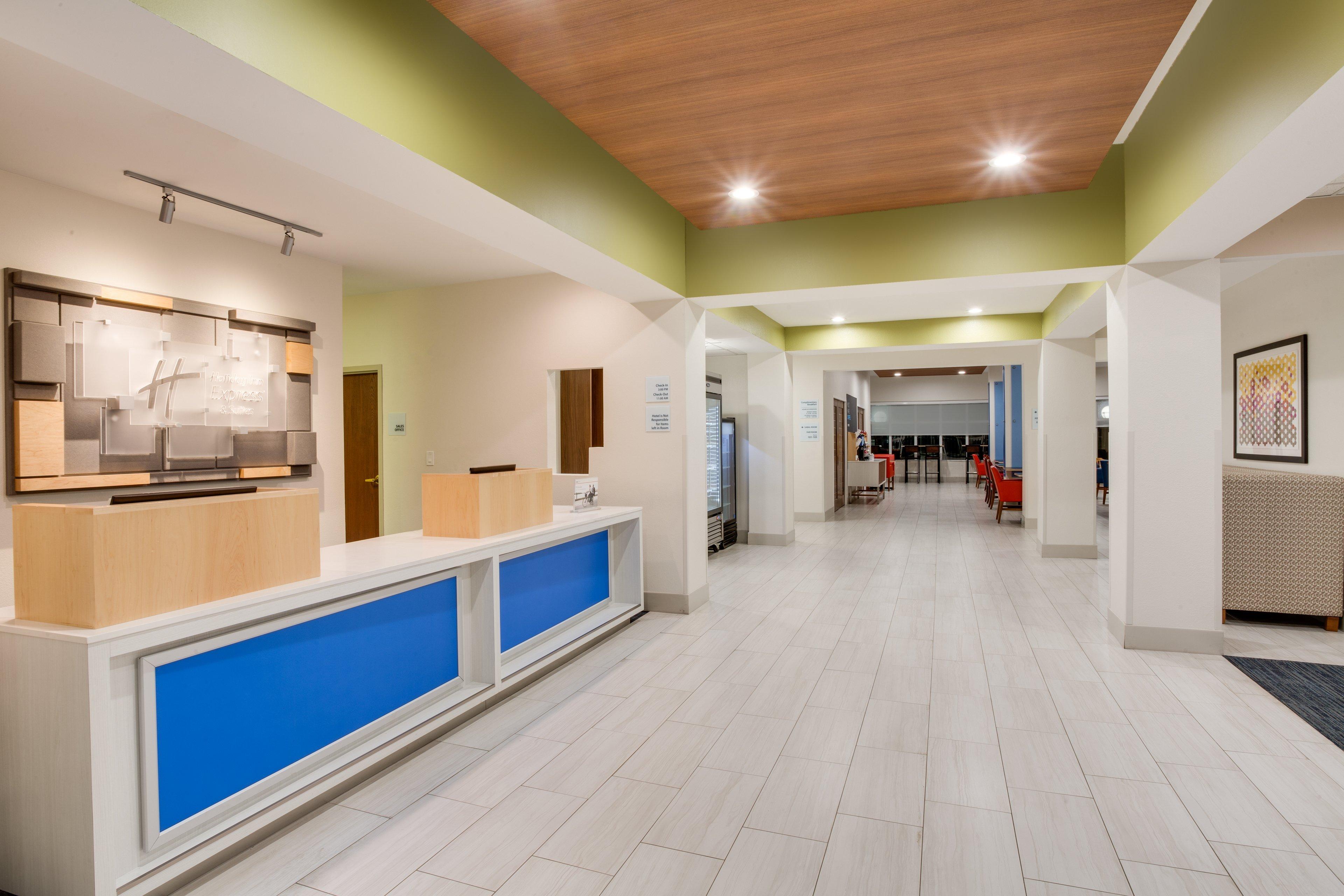 Holiday Inn Express Hotel & Suites Tampa-Fairgrounds-Casino By Ihg מראה חיצוני תמונה
